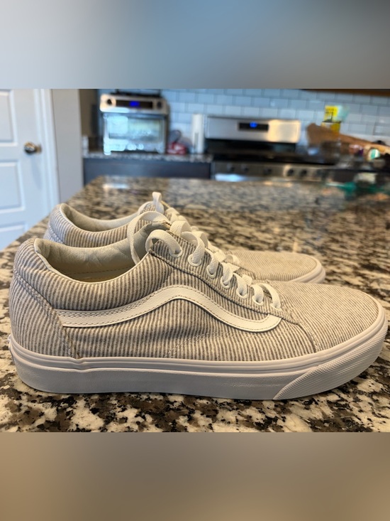 Vans Shoes - Vans